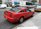 2005_mustang_l.JPG (172kb)
