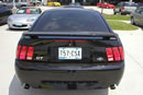 mustang-coupe-2003-b.JPG (33kb)
