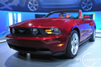 mustang_autoshow_c9.jpg (136kb)