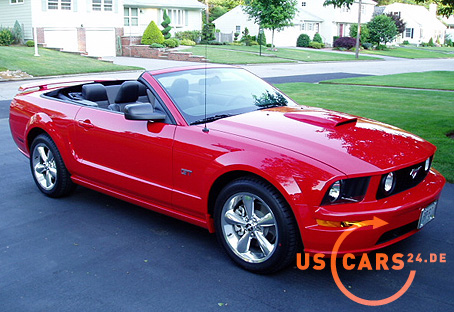 2007 FORD MUSTANG --- Motorhauben-Hutze